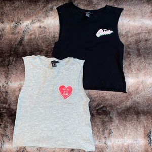 Set of Two Sleeveless Tanktops